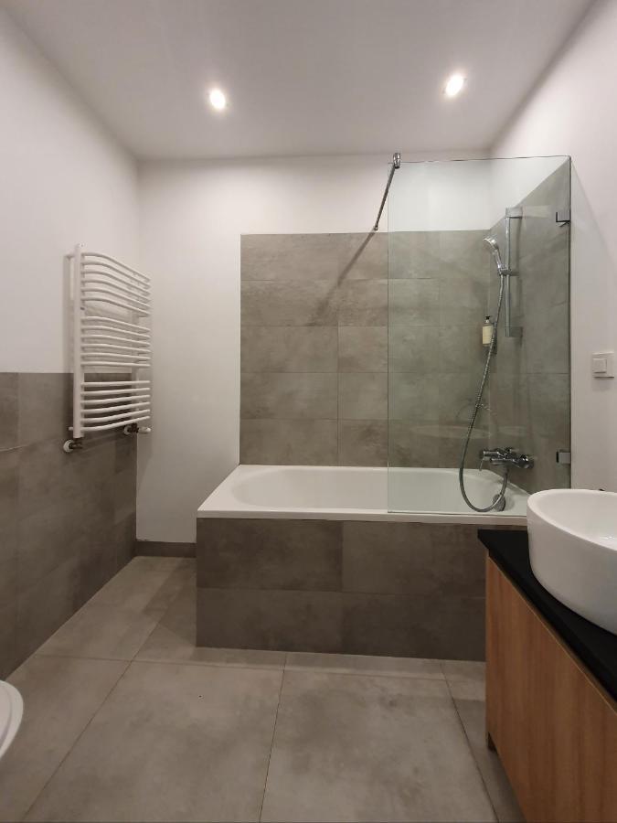 Chopin Apartments Expo Варшава Экстерьер фото